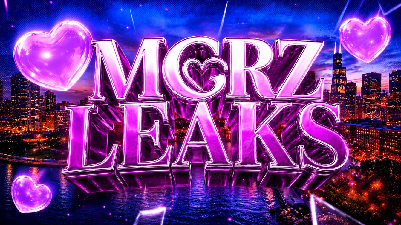 Discovery splash banner for Mighetto Leaks | Large Update! Discord server